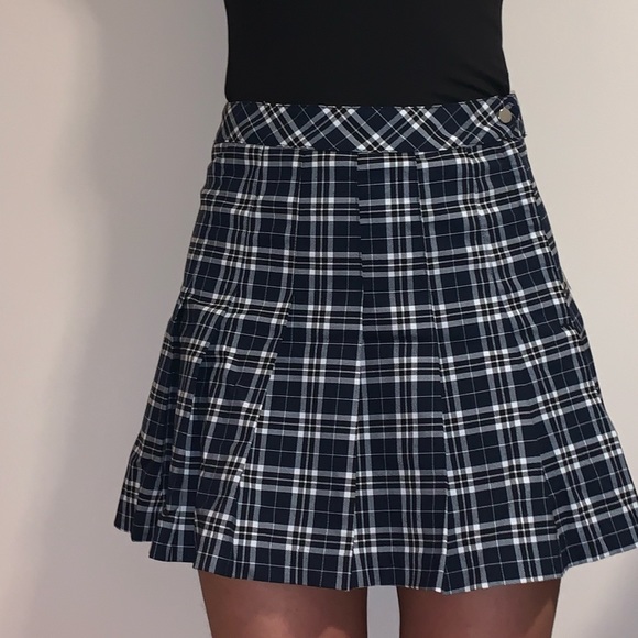 pretty plaid skirt - Picture 1 of 2
